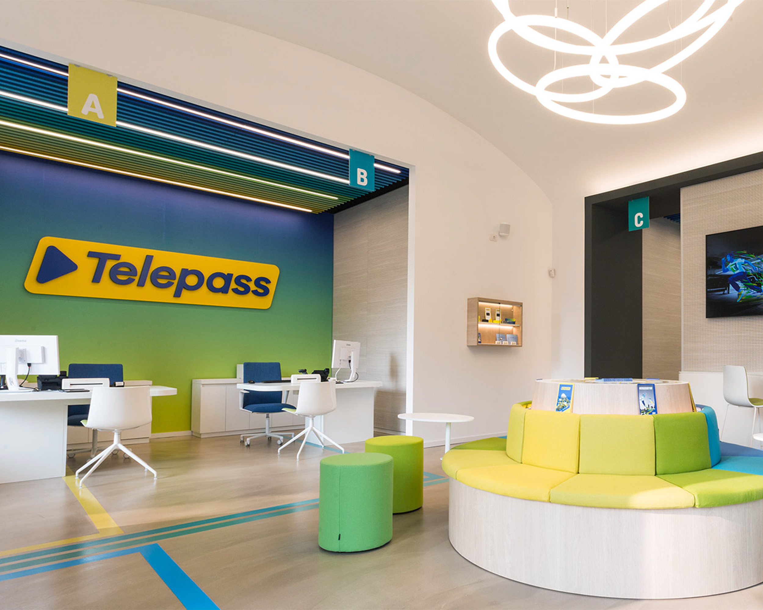 TELEPASS STORE / Torino 2021 - con Davide Cumini